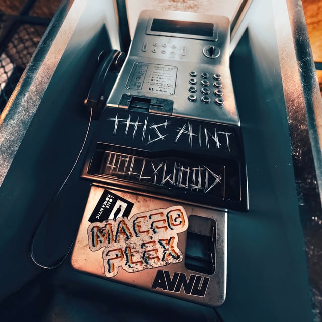 Image of Clickbait (This Ain't Hollywood)